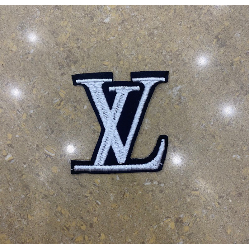 Sticker , logo thêu thương hiệu