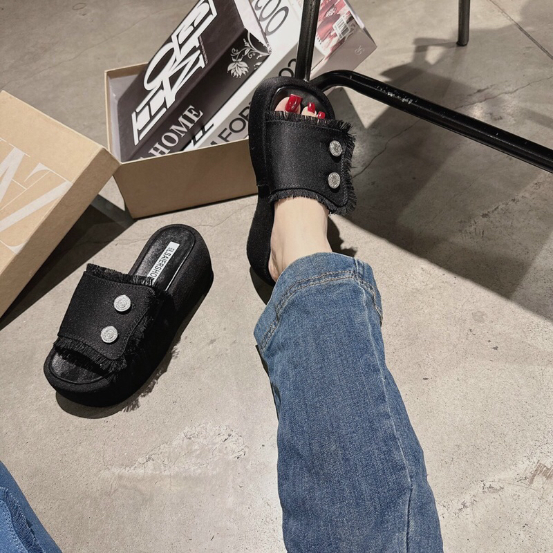 Dép bảng zin nút siêu cute