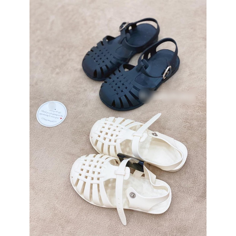 Sandal rọ hottrend 2023 mẫu mới xịn xò, nguyên túi zip, tagmac tem mã