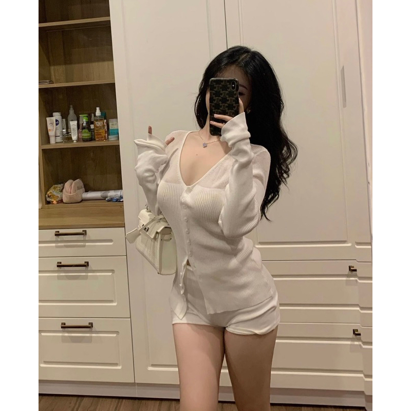Set Áo + Quần đùi trắng