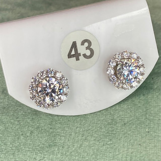 Bông tai bạc số 43, đá 6mm CZ Moissanite, bạc ý xi kim