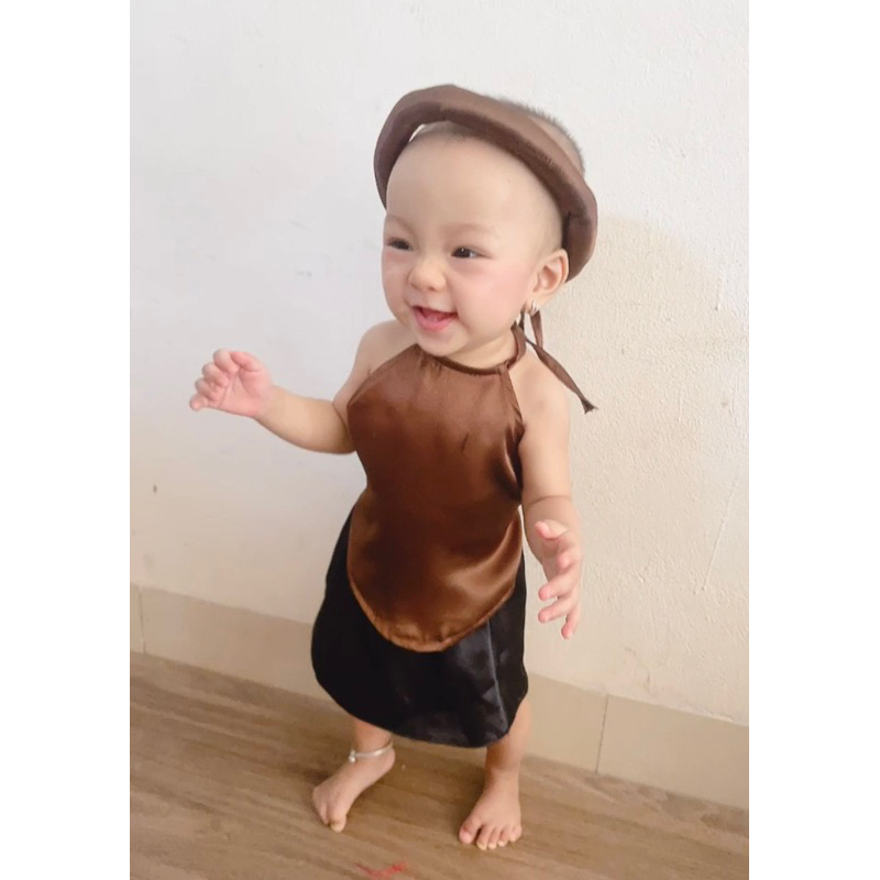 Yếm đào bé gái cả set vải loại 1