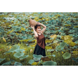 Yếm đào đính ngọc ( kèm mấn)