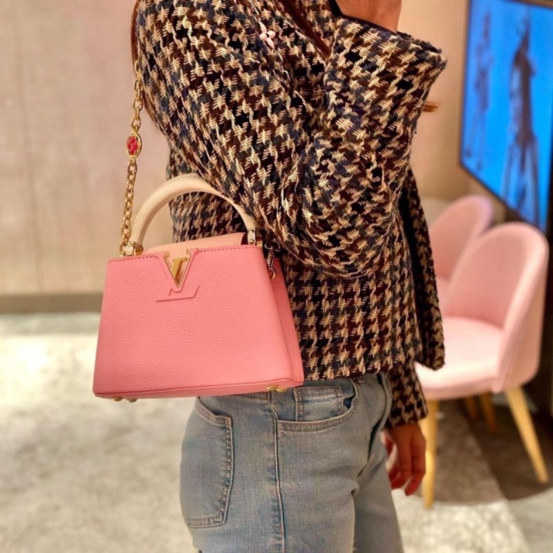 Túi sách tay L     V Capu