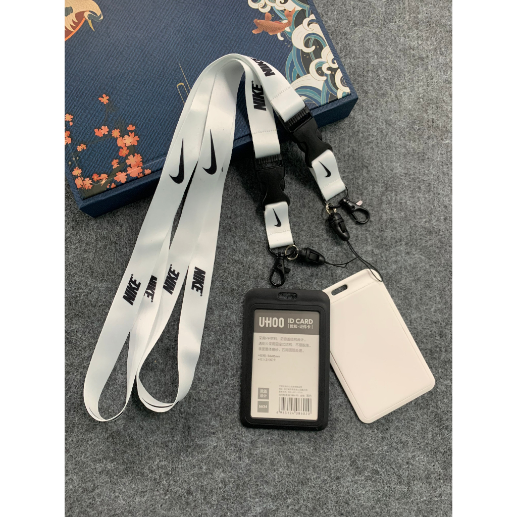 Dây đeo thẻ Thương Hiệu Trắng đen, Dây đeo thẻ Thương Hiệu có khóa cài, Dây đeo thẻ Thương Hiệu khóa treo