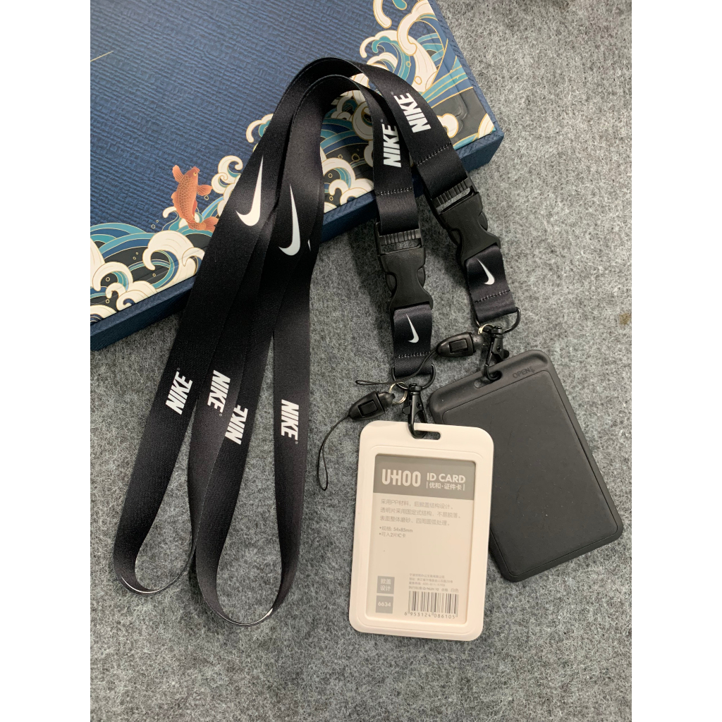 Dây đeo thẻ Thương Hiệu Trắng đen, Dây đeo thẻ Thương Hiệu có khóa cài, Dây đeo thẻ Thương Hiệu khóa treo