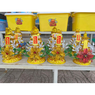 tháp tỏi cho thần tài thổ địa