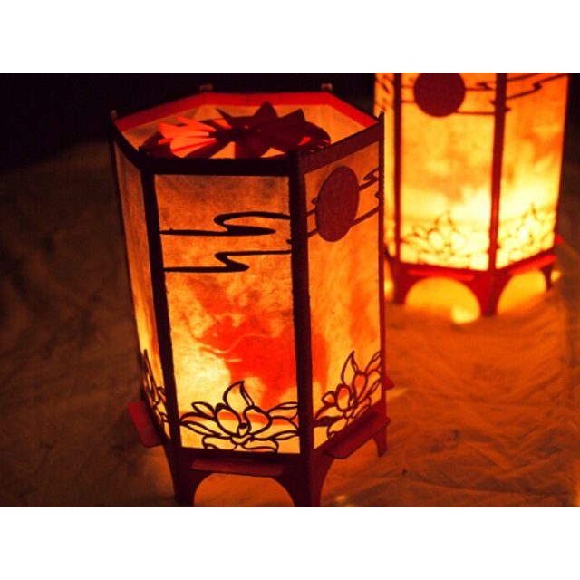 Kit lồng đèn kéo quân