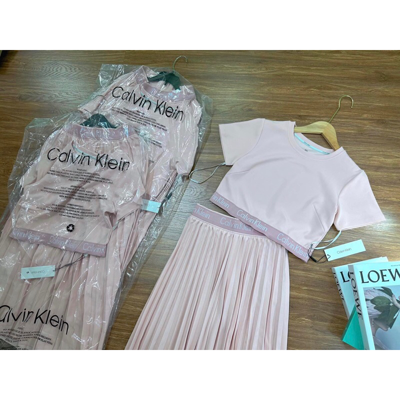 Sét váy CK hàng dư xịn