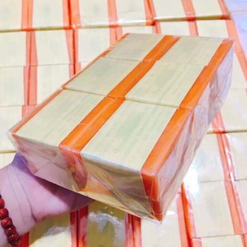 Xà phòng nghệ cam trắng da Thái Lan