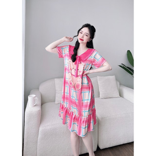 Đầm lụa viền hoạ tiết siêu xinh xắn
