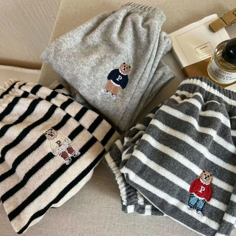 Quần dài cho bé trai bé gái BAE KIDS 11kg đến 34kg thêu gấu nỉ mềm