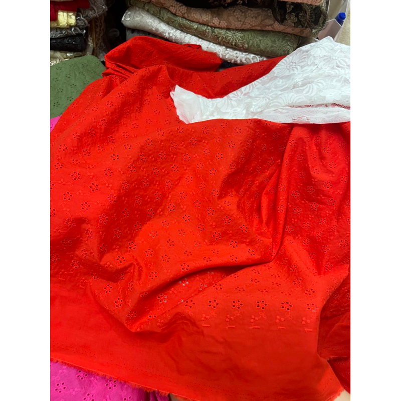 Thô thêu hoa nhí có 4 màu