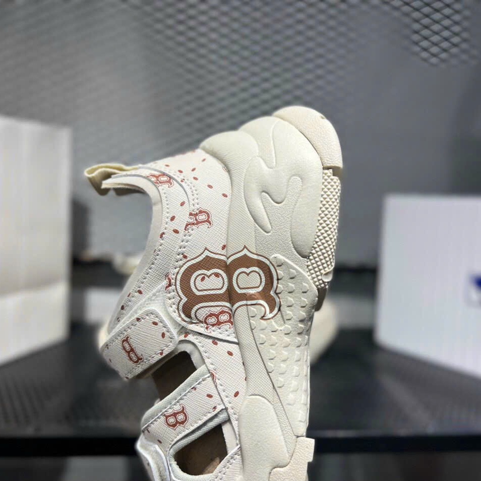 Giày nam nữ MLB Sandal trắng Mono chữ B nâu đế cao mới, giày dép MLB Sandal quai dán da trơn cao cấp Chuns store