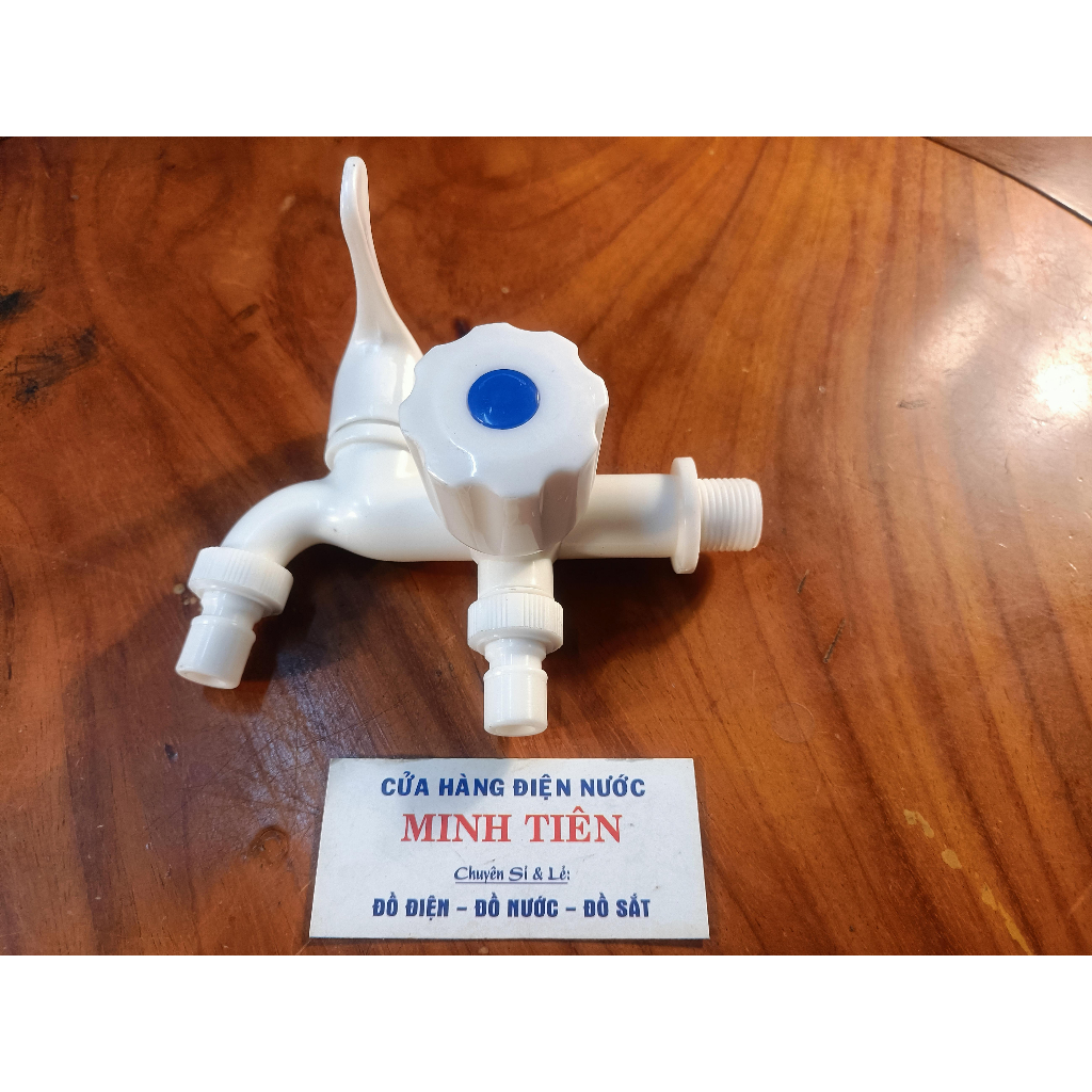 Củ sen, vòi sen lạnh, vòi tắm nhựa chất liệu nhựa ABS màu trắng
