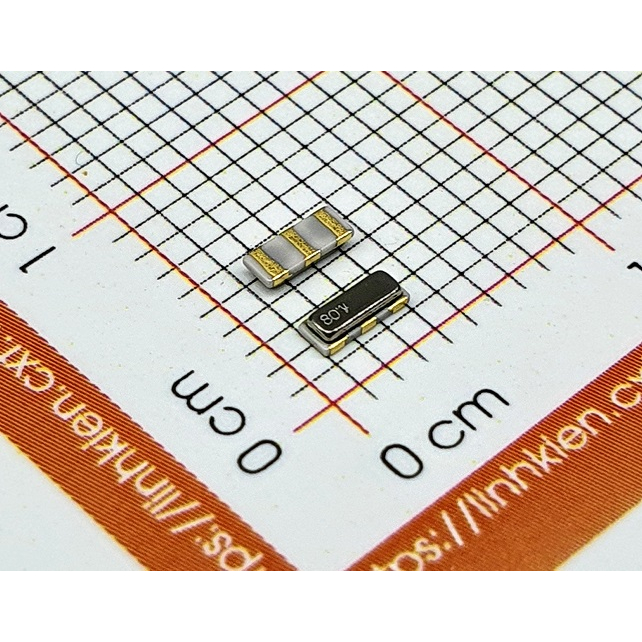 CSTCE8M00G52-R0 Thạch anh 8Mhz 3213 3P SMD
