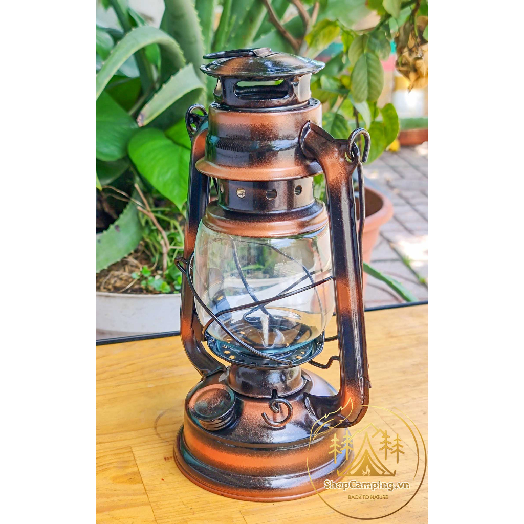 Đèn bão đèn dầu size trung 24cm decor trang trí nhà cửa, đèn măng xông cắm trại dã ngoại cổ điển Camping VietNam