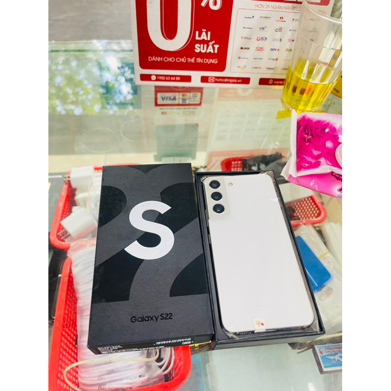 Điện thoại Samsung Galaxy S22 5G 256G Like New BH dài