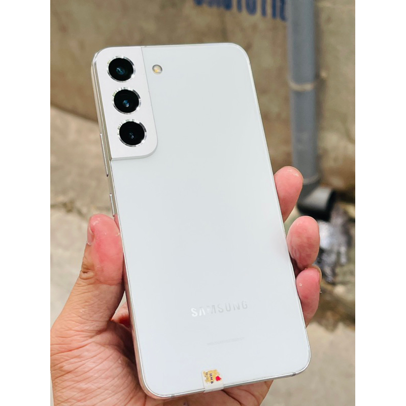 Điện thoại Samsung Galaxy S22 5G 256G Like New BH dài