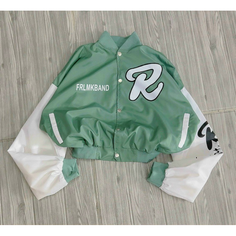 Áo Khoác Dù nút bấm R