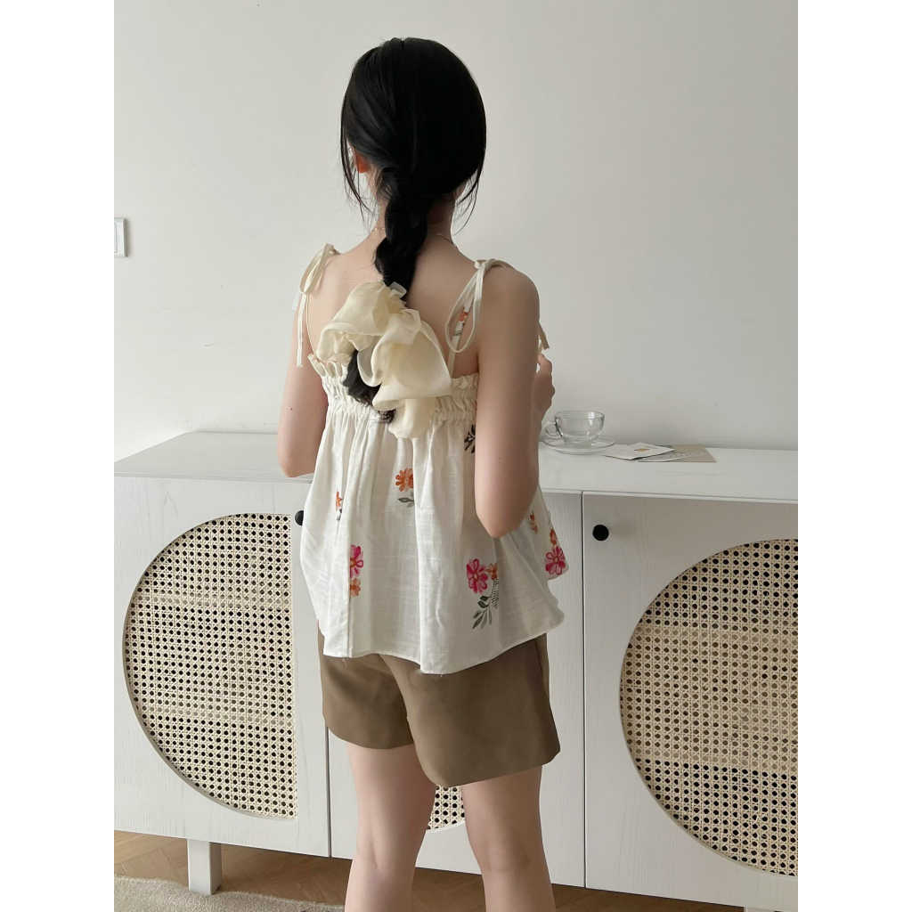 Áo hai dây babydoll hoa nhí thêu, áo babydoll hai dây buộc nơ vai from_girls - SM228