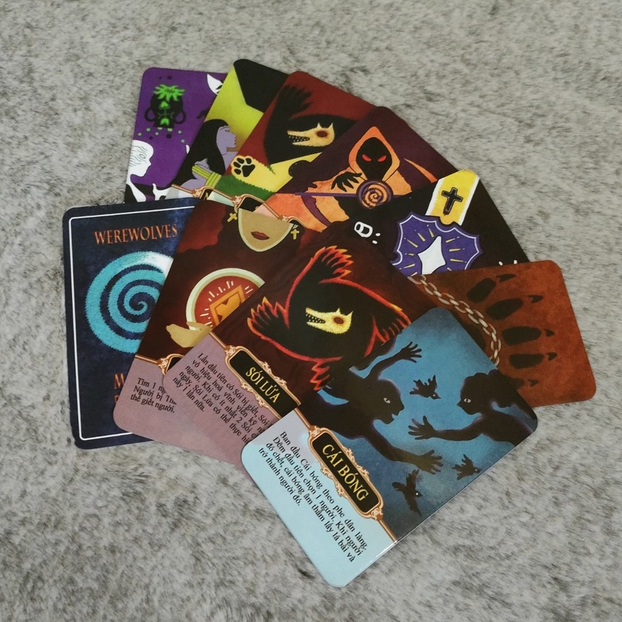 Bộ bài ma sói dành cho 7 đến 20 người chơi - Chất liệu cứng dày - gọn hàng, thích hợp mang theo bên mình
