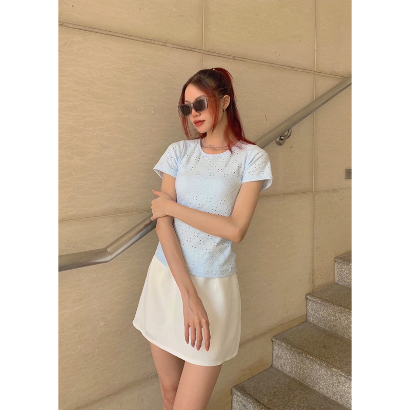 Áo thun ôm co giãn siêu tôn dáng by Xeci