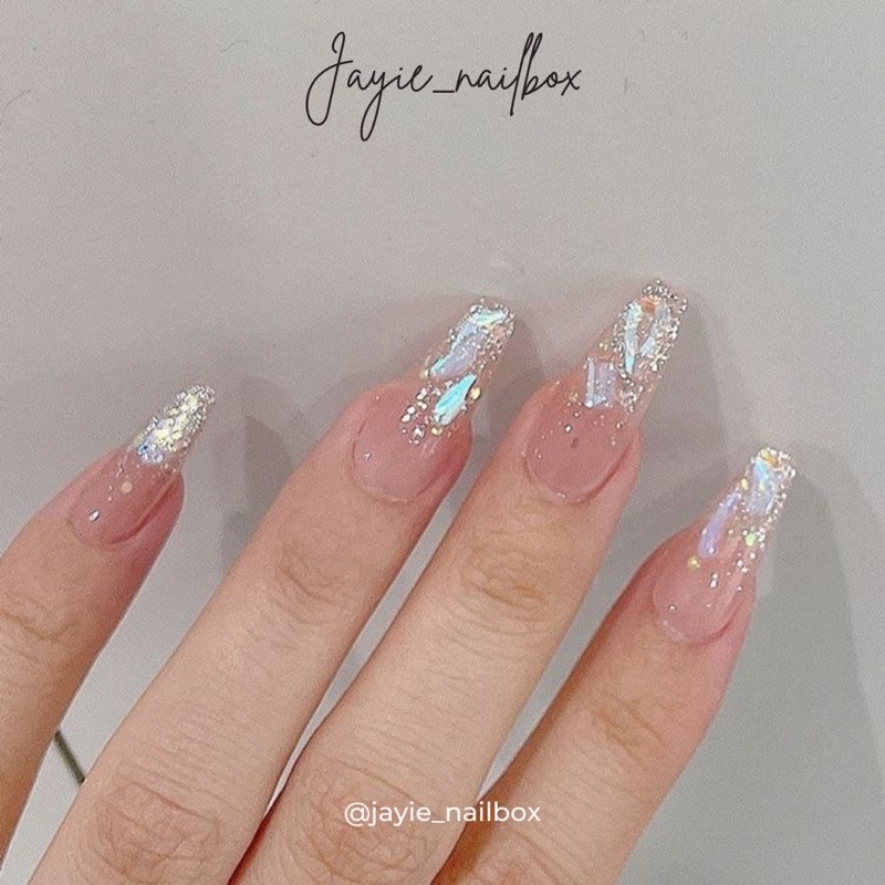 Nails box đính xà cừ lấp lánh (ảnh thật)