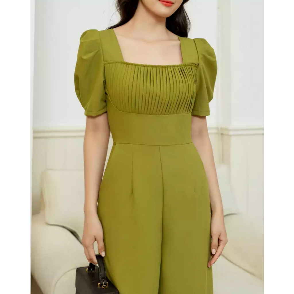 JUMP DÀI ỐNG SUÔNG CỔ VUÔNG NGỰC XẾP LY - YB230607