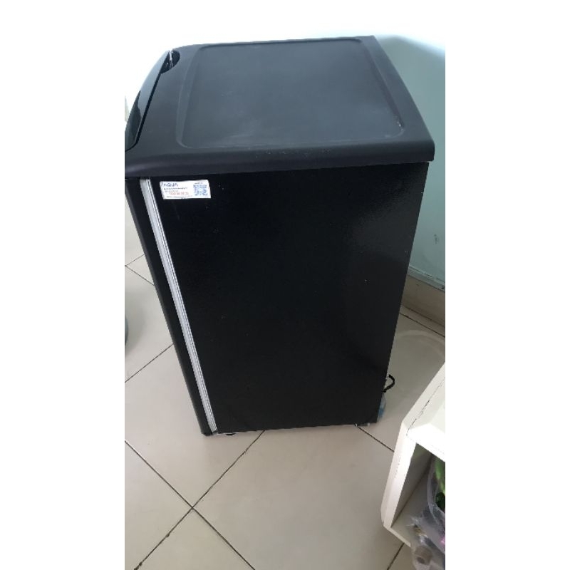 THANH LÝ TỦ AQUA 90L