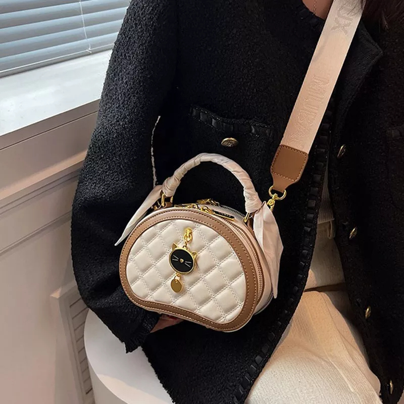 Túi cốp mèo hottrend siêu xinh có kèm khăn