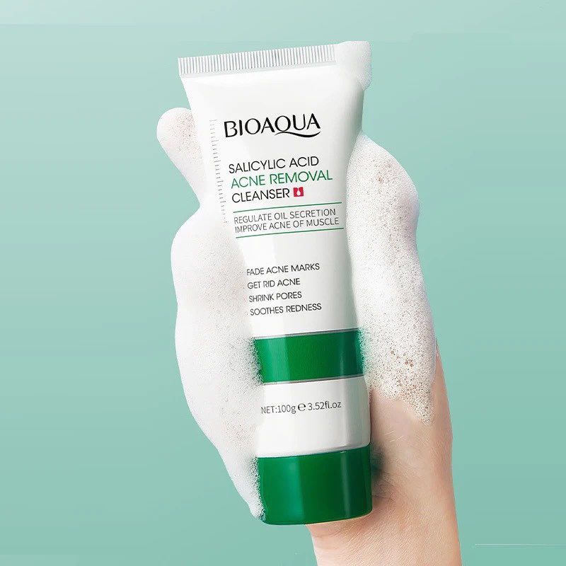 Sữa Rửa Mặt Bioaqua Xanh Lá 100gr Salicylic Acid Dành Cho Da Dầu Mụn Làm Sạch Sâu Bã Nhờn, Kiềm Dầu Và Giảm Sưng Mụn