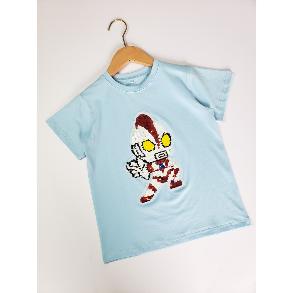 Áo kim sa cho bé thay đổi màu sắc độc đáo, vuốt nhẹ để đổi màu hình altraman, áo phông cho bé HONGVYBABY