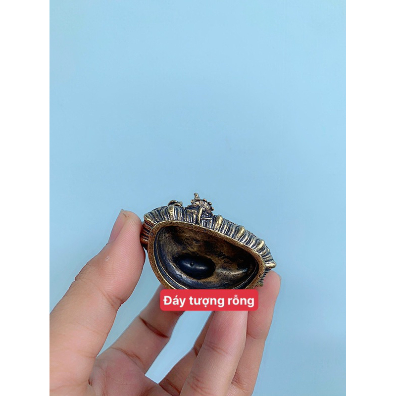 Tượng đồng Hoàng thần tài mật tông