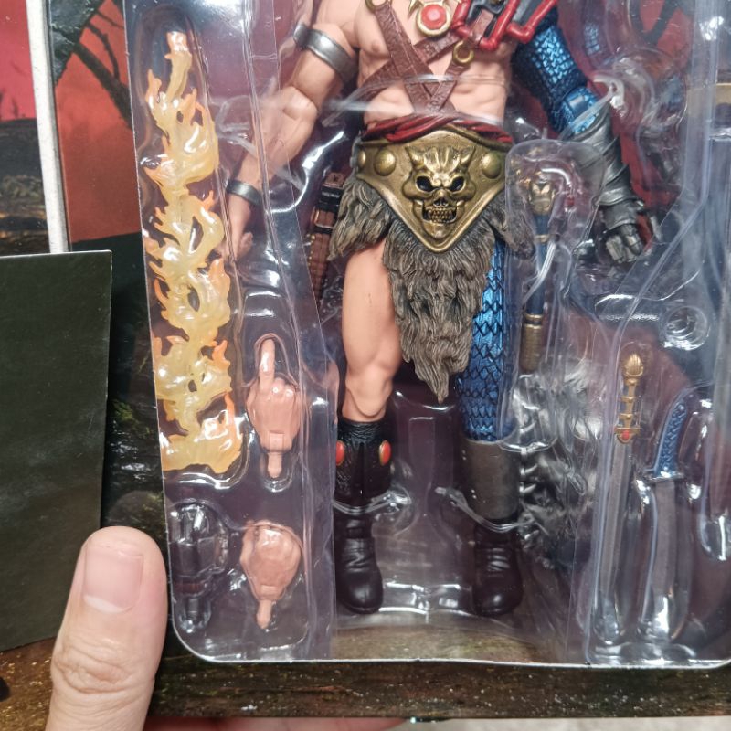 Mô hình NECA Ultimate Warduke có sẵn