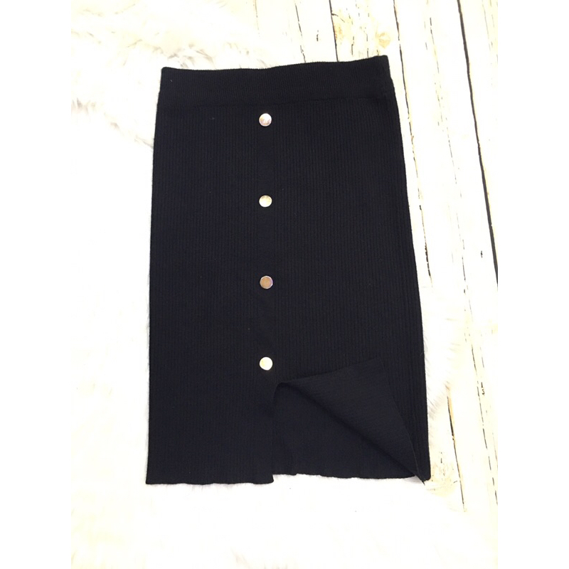 Chân váy len size S