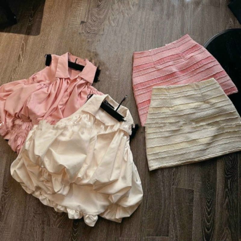 Set  áo phồng tiểu thư kèm chân váy sang chảnh bé gái