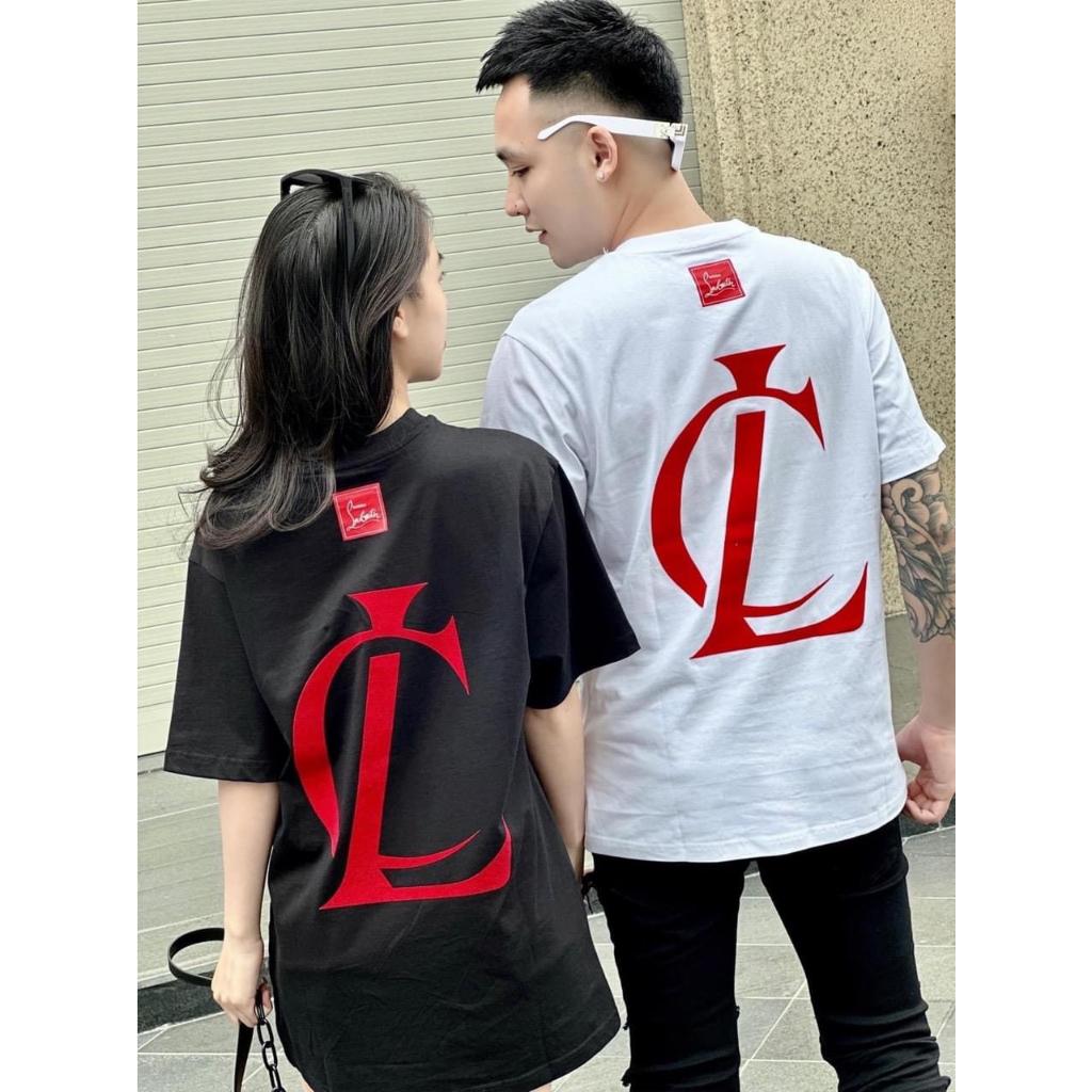 Áo phông cổ tròn nam nữ Unisex cotton in chữ Louboutin nhũ hai mặt,Áo thun louboutin chữ đính kim tuyến cotton mát