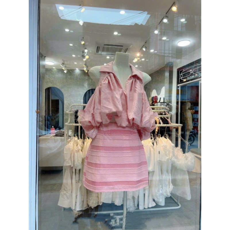 Set  áo phồng tiểu thư kèm chân váy sang chảnh bé gái