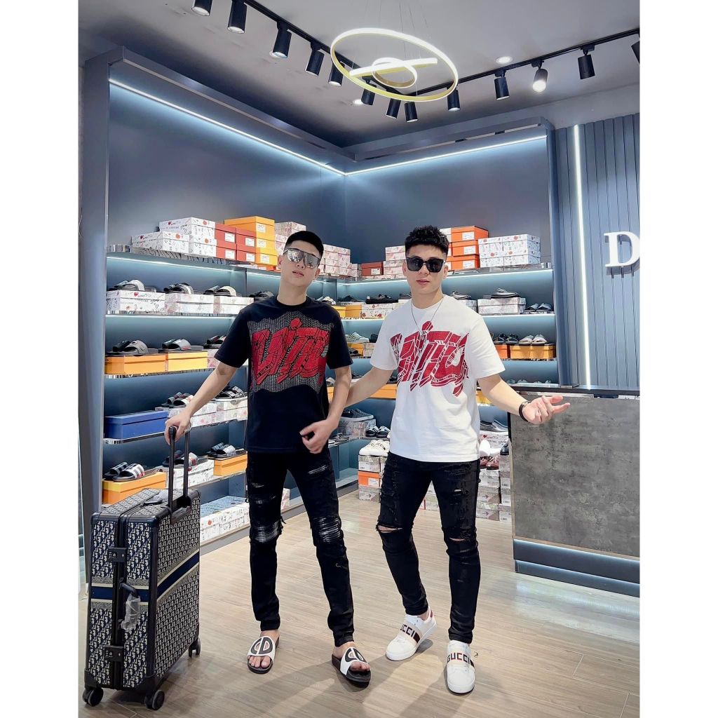 Áo LV Chữ kim Tuyến in Đá Trước Ngực Cực Căng - Áo phông Nam Nữ Chất cotton 100% Mẫu Hót Nhất 2023