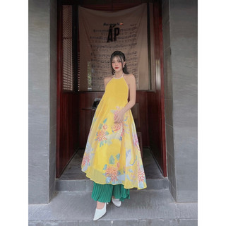 Maxi yếm vàng phối bèo dập ly