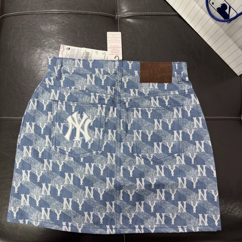 Chân váy MLB denim monogram chính hãng full tag