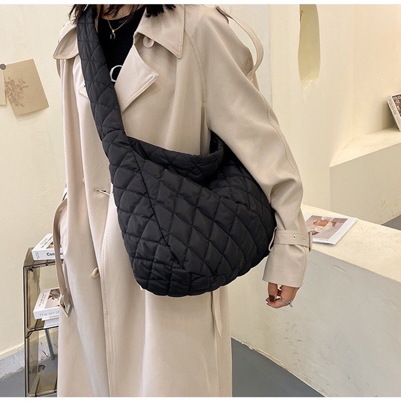 Túi đeo chéo phao cỡ lớn vải cotton trần bông thời trang siêu hottrend