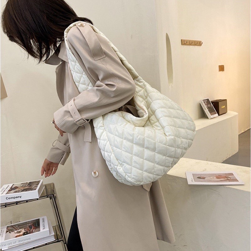 Túi đeo chéo phao cỡ lớn vải cotton trần bông thời trang siêu hottrend