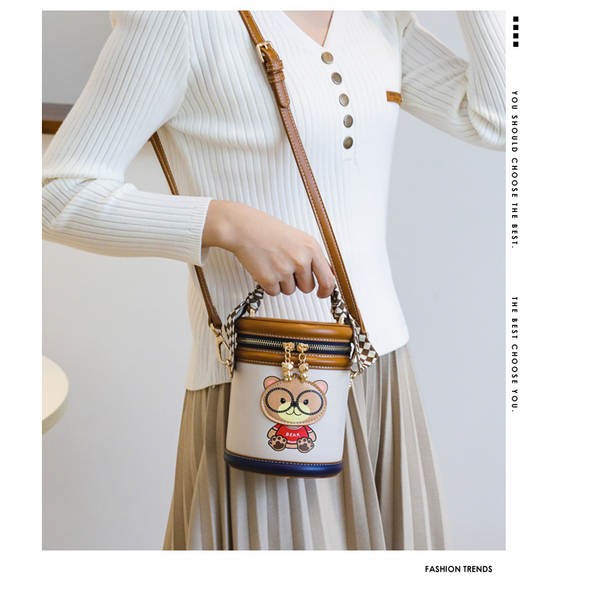 Túi đeo chéo nữ 2023 Gấu mới dễ thương Phim hoạt hình Túi Đeo Vai túi ví nữ