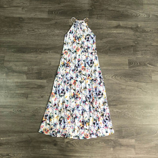 Đầm Maxi Cổ Yếm Buộc Nơ Họa Tiết Nhiều Màu