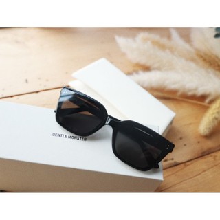 Mắt kính GM