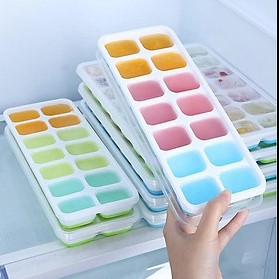 Khay Làm Đá Silicon Có Nắp Đậy