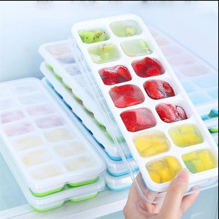 Khay làm đá silicon có nắp đậy