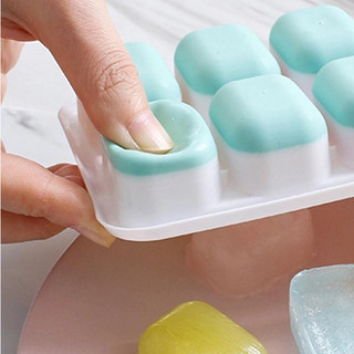 Khay Làm Đá Silicon Có Nắp Đậy
